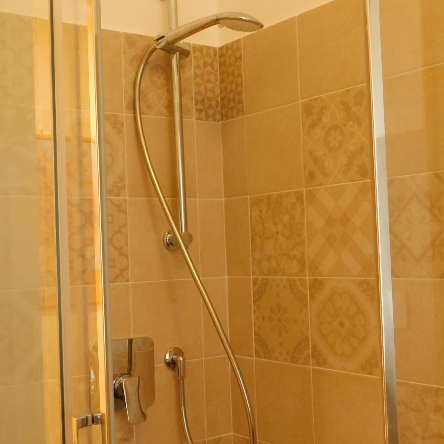 Michy'S House Apartment Sestri Levante Exterior photo